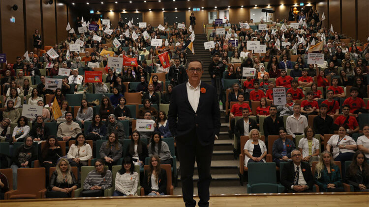 Erken teşhis ve doğru beslenmeyle daha fazla çocuğumuz sağlığına kavuşuyor