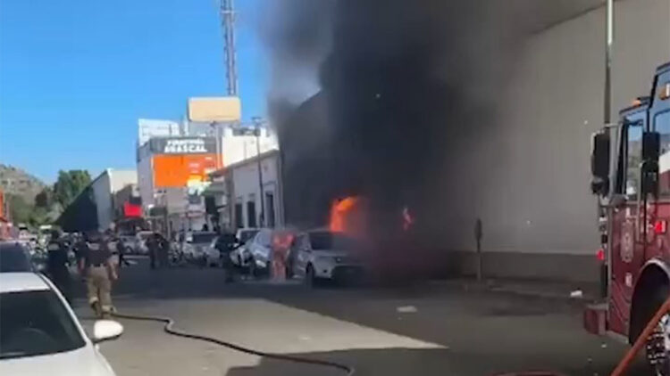 Meksika'da yangın: 23 ölü,11 yaralı