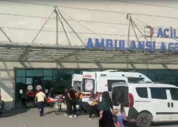 Yine bir zehirlenme vakası: Makarna fabrikasında çalışan 11 işçi hastaneye kaldırıldı