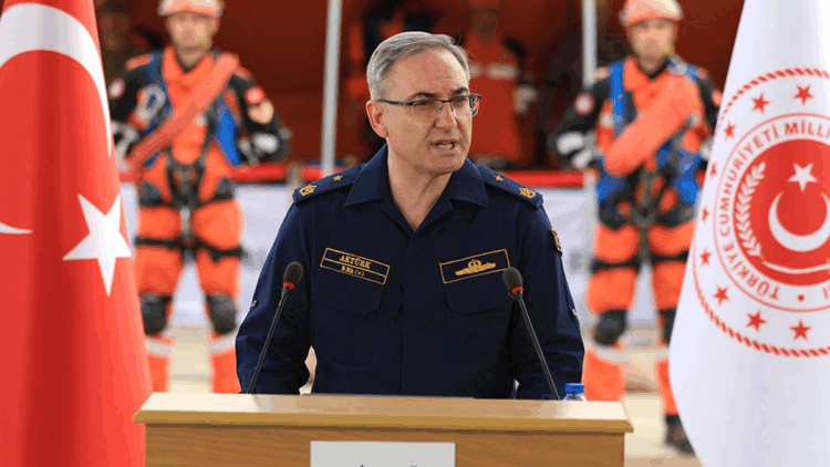 MSB'den İskenderun açıklaması: 4 personelin TSK'den ilişiği kesildi