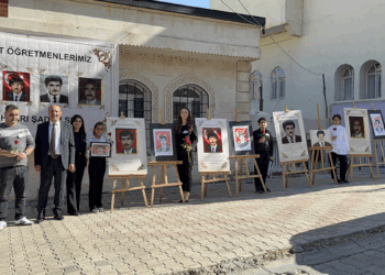 Mardin’de şehit edilen 4 öğretmen anıldı