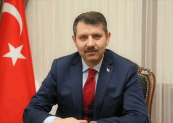 Milli Savunma Bakan Yardımcılığına Salih Ayhan atandı