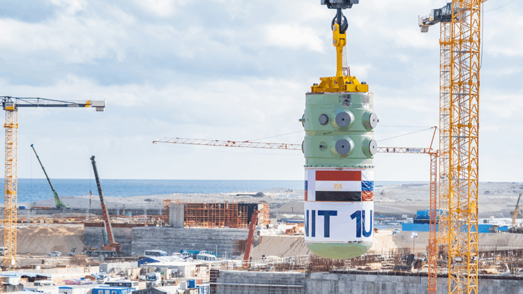 Mısır'daki El-Dabaa NGS’nin 1'inci Güç Ünitesi’ne reaktör basınç kabı kuruldu