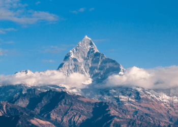 Nepal'de çığ düşmesi sonucu 7 kişi hayatını kaybetti