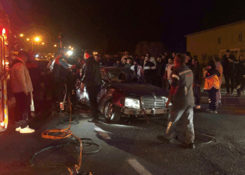Nevşehir'de tur otobüsü ile otomobil çarpıştı: 2 ölü, 3 yaralı