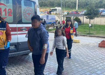 Bursa'da 20 öğrenci gıda zehirlenmesi şüphesiyle hastaneye kaldırıldı