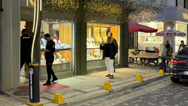 Ordu'da kuyumcudan 2 milyon liralık altın çalan şüpheli yakalandı