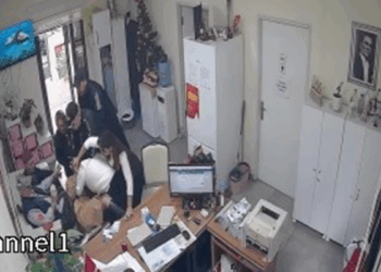 Pendik'te 'fakirlik belgesi' almak isteyen kadın, muhatara saldırdı