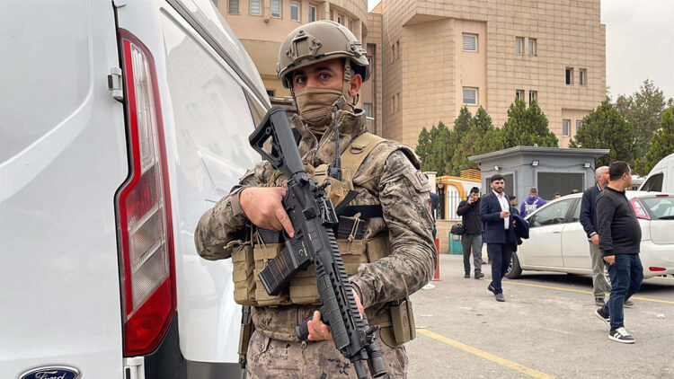 Şanlıurfa Adliyesinde patlama; 1 kişi yaralandı