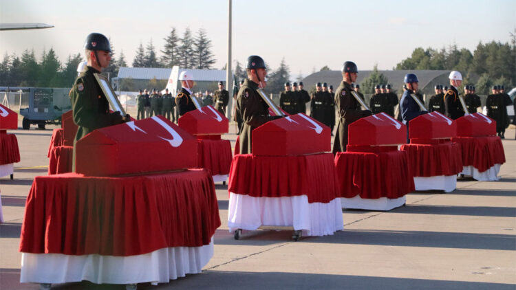 Şehitlerimiz memleketlerine uğurlandı