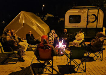 Sındırgı gece boyunca sallandı