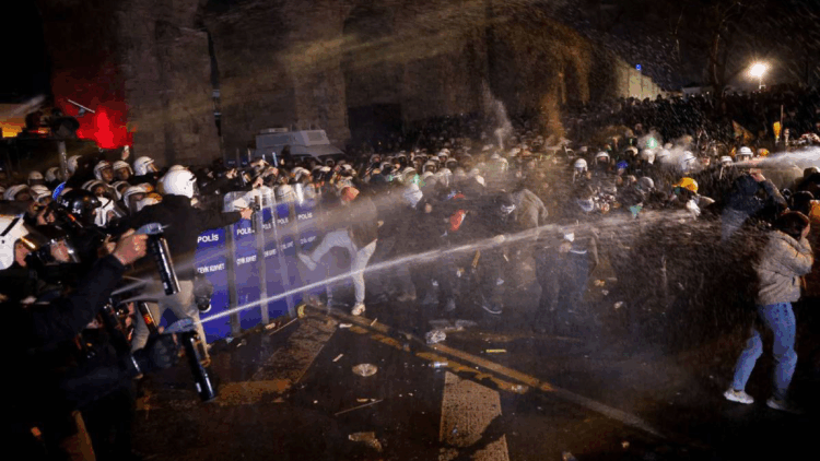 Saraçhane eylemlerinde 87 kişi beraat etti