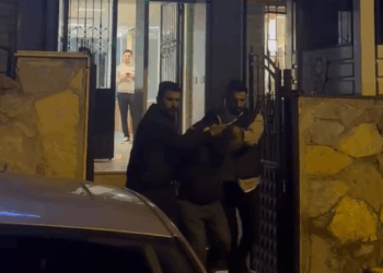 Sarıyer'de mal paylaşımı kavgasında babasını sırtından bıçakladı