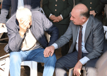 Şehit Astsubay Burak İbbiği'nin ailesine validen taziye ziyareti