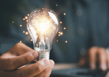 Sermayeden güçlü olan: Fikir