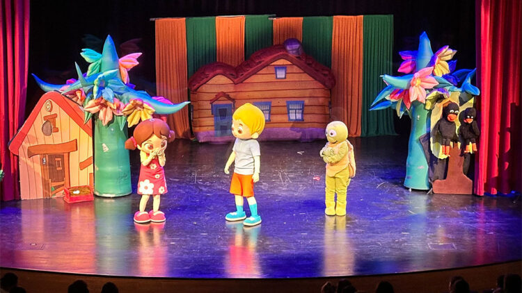 Niloya "Sürpriz Yumurta Müzikali" ile sahnede olacak