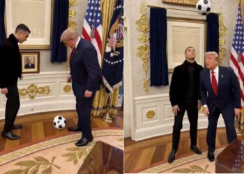 Donald Trump Cristiano Ronaldo ile futbol oynadı