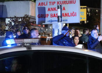 Şehit olan 20 askerin naaşı Ankara'ya getirildi