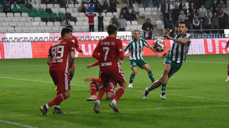 Eksiklerimizin farkındayız, 4 tane lig maçımız var