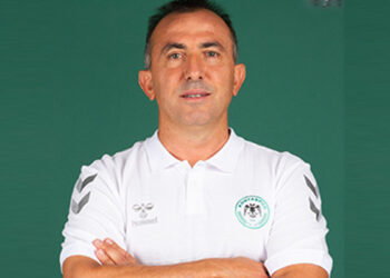 Konyaspor Recep Uçar ile yollarını ayırdı