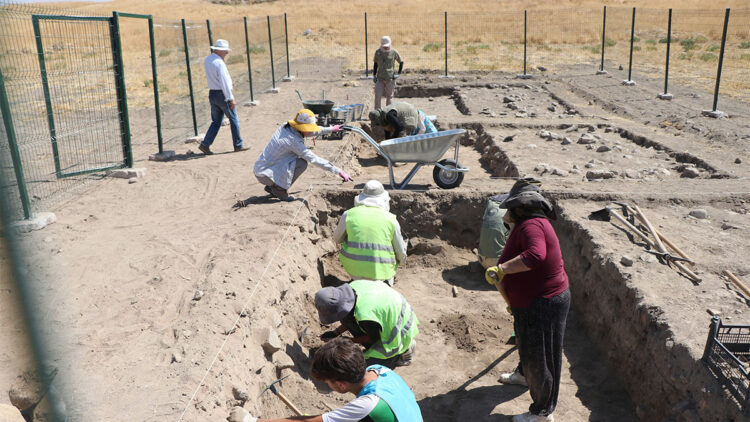 Türk ve Koreli arkeologlardan ortak çalışma