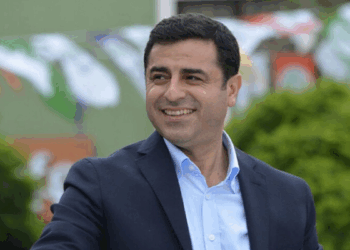 Tahliyesi beklenen Selahattin Demirtaş'a yeni dava