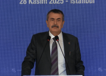 Türkiye'de eğitim anlamında büyük bir seferberlik yaptık