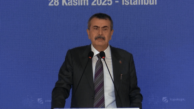 Türkiye'de eğitim anlamında büyük bir seferberlik yaptık