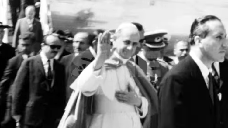 Türkiye'ye ilk Papa ziyaretinin görüntüleri paylaşıldı