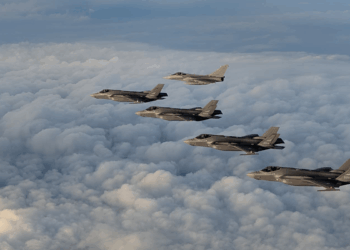 Ukrayna, Fransa’dan 100 Rafale savaş uçağı satın alacak