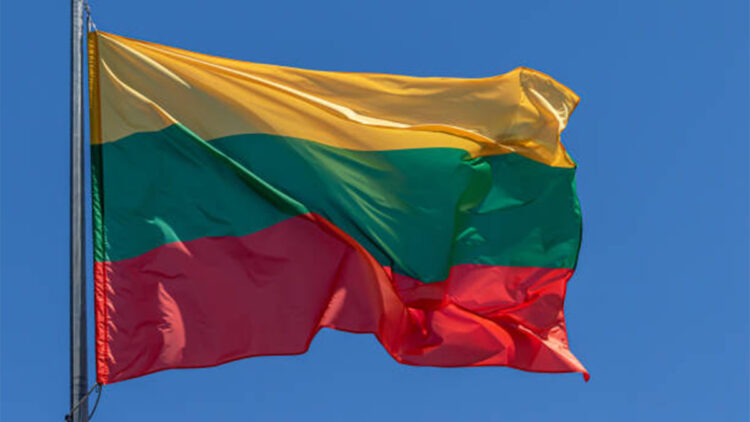 Vilnius Havalimanı, kaçak sigara balonları nedeniyle yine kapatıldı