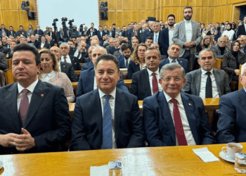 Yeni Yol Grubu, İmralı'ya gitmeme kararı aldı
