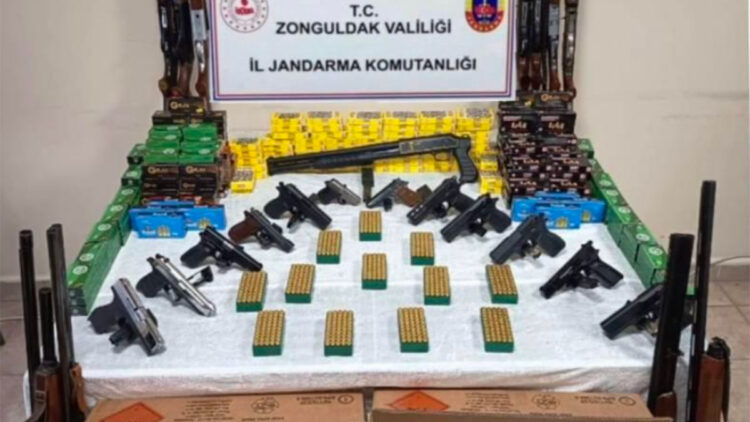 Zonguldak'ta silah kaçakçılığı operasyonunda 2 tutuklama