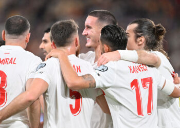 Türkiye İspanya ile 2-2 berabere kaldı