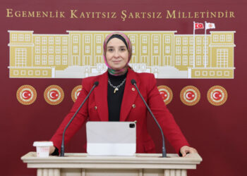 Türkiye'de çocuklar yoksulluk ve ihmal baskısıyla baş ediyor