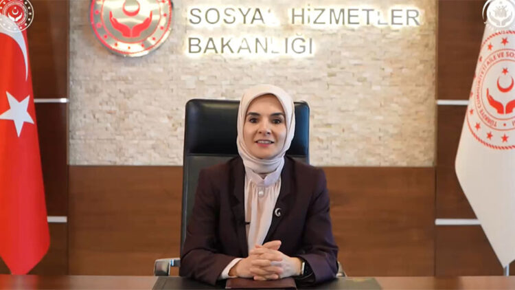 Kasım ayı yaşlı ve engelli aylıkları hesaplara yatırıldı