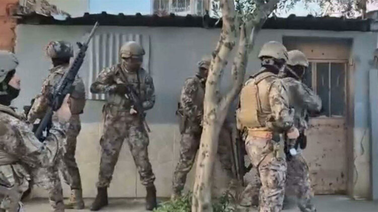 41 ilde Silah ve Mühimmat Kaçakçılığı operasyonu; 135 kişi yakalandı