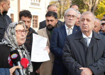 Ümit Özdağ Pakize Akbaba'yı yalnız bırakmadı