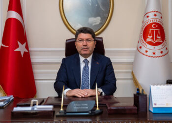 Yılmaz Tunç'tan Selahattin Demirtaş açıklaması