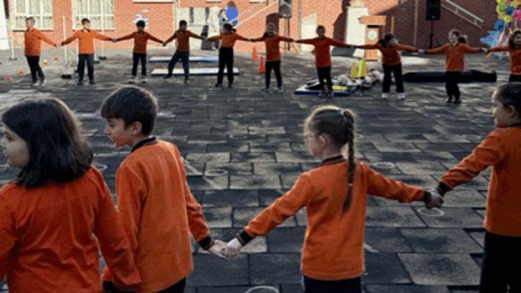 ‘Team Paribu Seninle’ Artvin’de çocuklarla buluştu