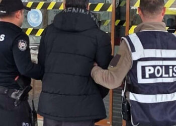 6 ayrı suçtan aranan Cezayirli hükümlü sahte kimlikle yakalandı