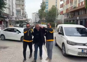 15 yıl önce daire aldığı müteahhidi av tüfeğiyle vurdu
