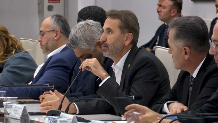 2 dakikada yok olan yüz yıllık kenti 2 yılda inşa etmek çok zordu