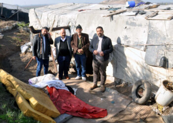 3 yıldır çadırda yaşayan aile, yardım kampanyasıyla ev sahibi oldu