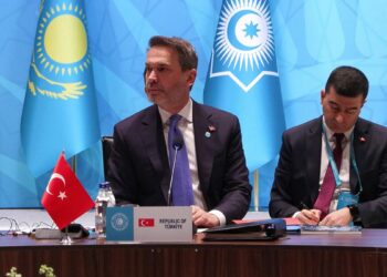 30 yıllık hayalimiz olan Hazar Geçişli Boru Hattında somut adımlara geldik