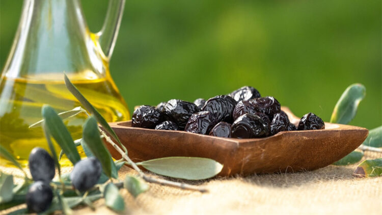 Marmarabirlik, 35 milyon dolarlık zeytin ihracatına imza attı