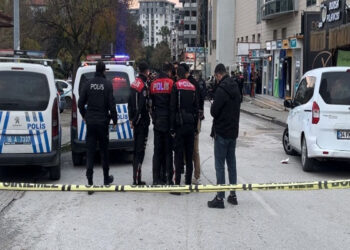 6 kişinin yaralandığı silahlı kavgaya ilişkin 3 tutuklama