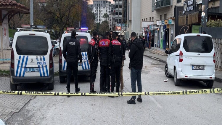 6 kişinin yaralandığı silahlı kavgaya ilişkin 3 tutuklama