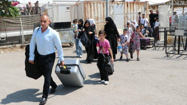 8 Aralık 2024 sonrası 578 bin Suriyeli ülkesine geri döndü