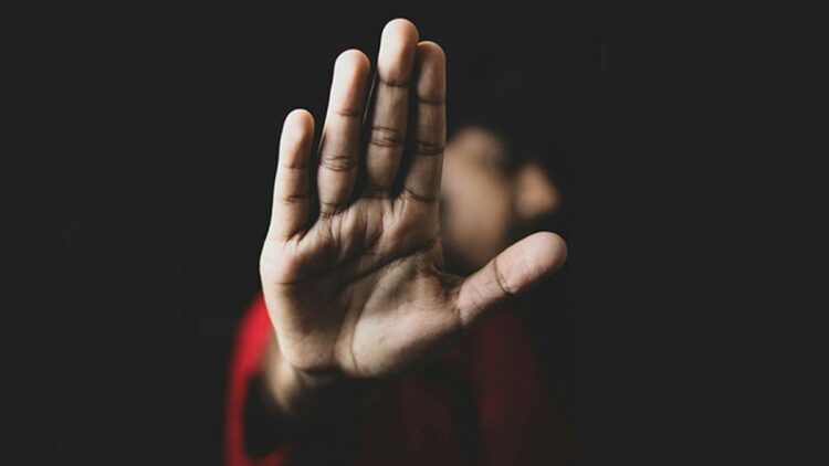 8 öğrenciye cinsel istismarda bulunan öğretmene 65 yıl hapis cezası